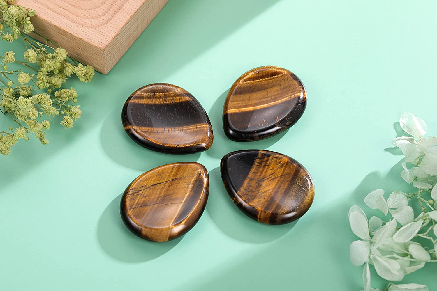 Tiger'S Eye Thumb Worry Stone Healing Crystal Pocket Palm Stone Worry Stones for Anxiety Stress Relief